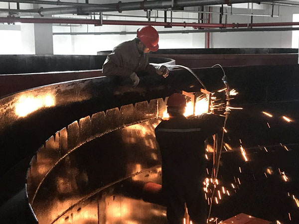 光伏切割、開方廢水處理施工現(xiàn)場